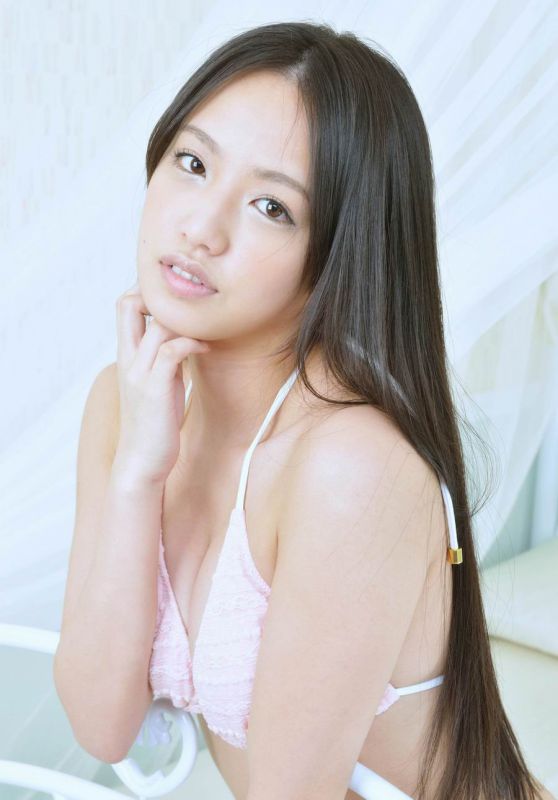 粉色内衣美女间宫夕贵私房撩人写真