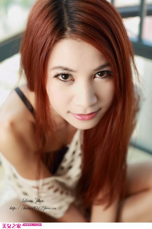 清新可爱迷人小美女高清写真