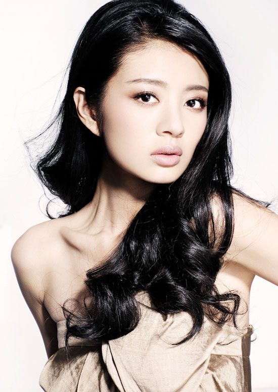 性感长裙美女安以轩高清写真