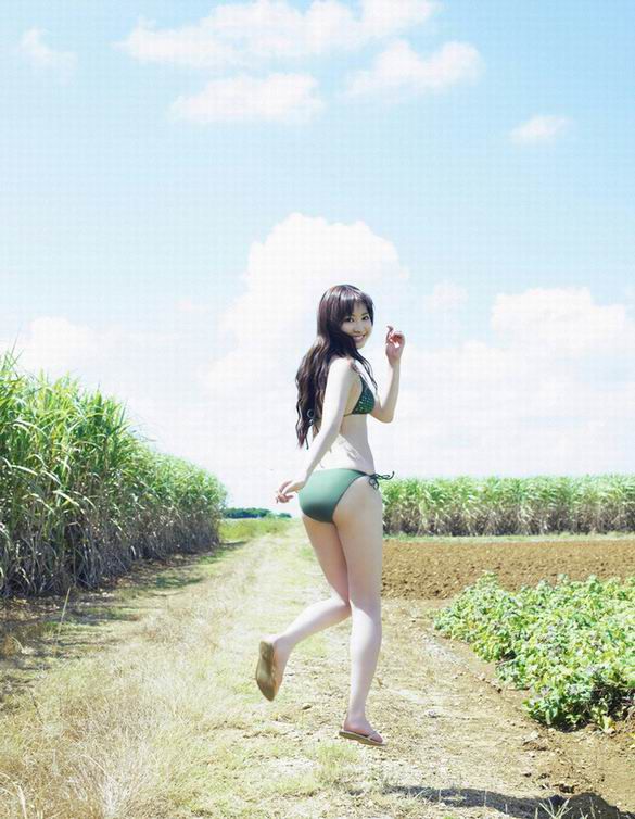 海边比基尼美女高清写真