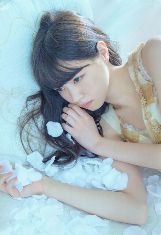 日本偶像组合成员西野七濑甜美高清写真