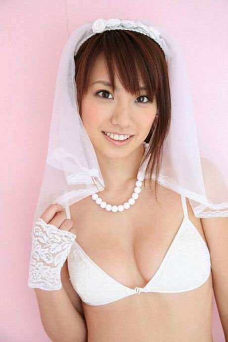 性感尤物山本梓比基尼写真
