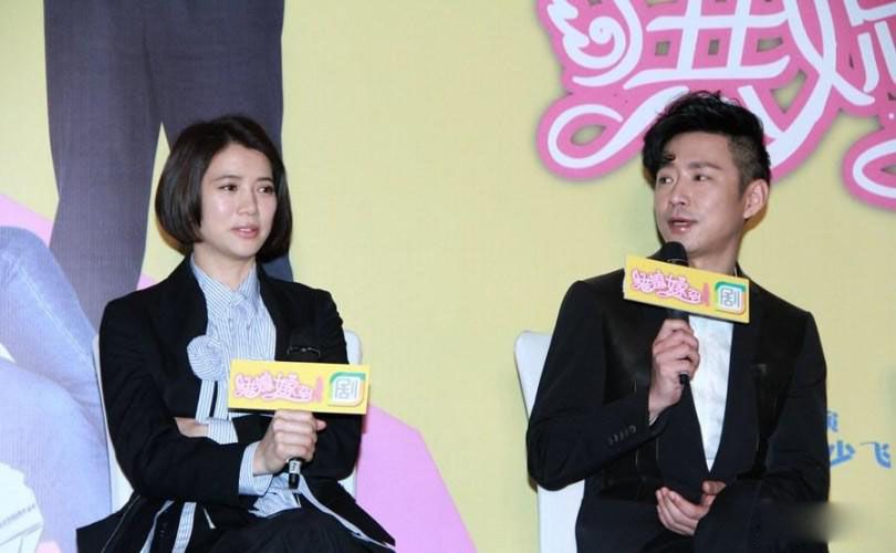 短发女星袁咏仪高清活动照