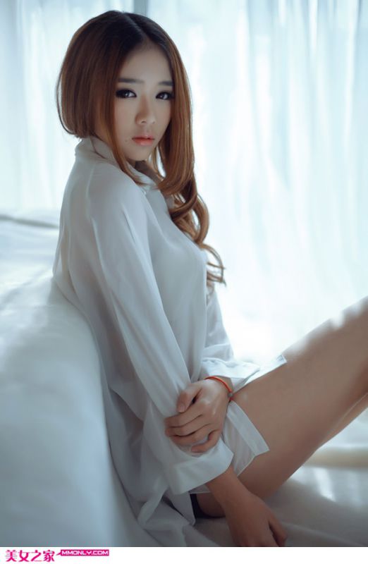 90后清新美女私房高清写真