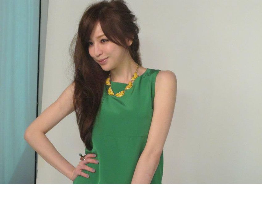 甜美台湾女星王心凌迷人写真