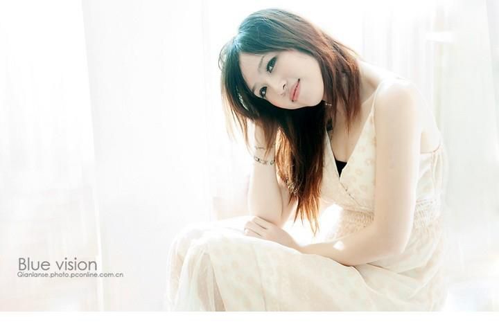 甜美可爱美女私房迷人写真