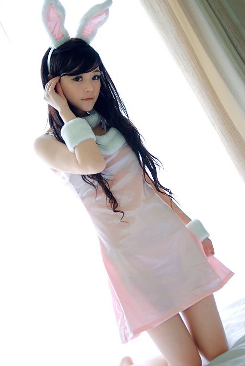 清纯萌妹子扮演兔女郎可爱迷人写真