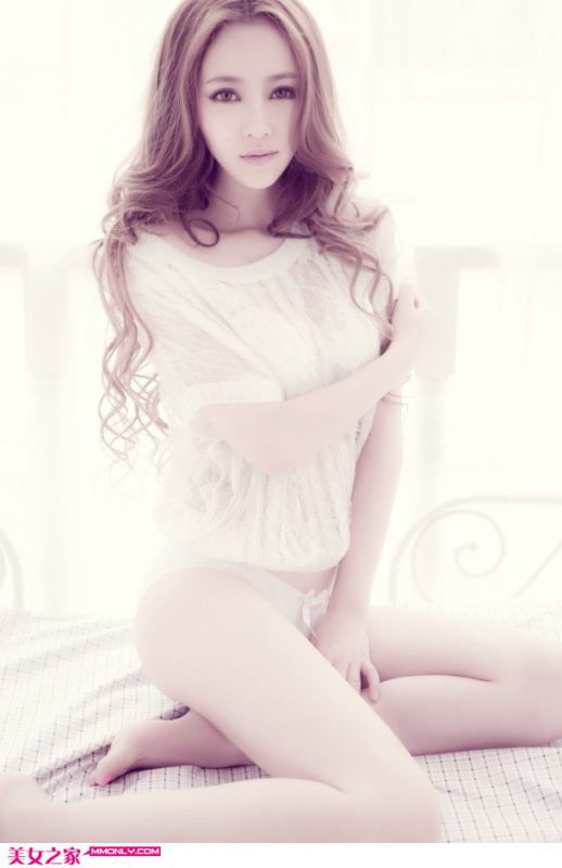 清纯可爱美女私房高清写真