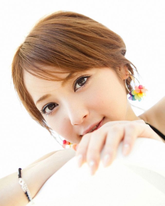 可爱网球美女甜美迷人写真