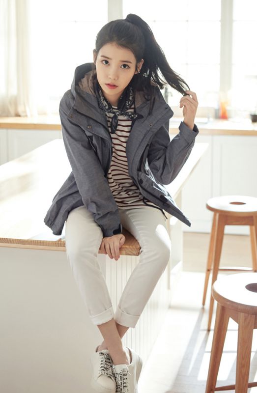 韩国明星李智恩李t雨情侣写真大片