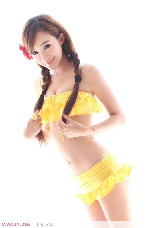 可爱内衣美女孙心娅私房写真