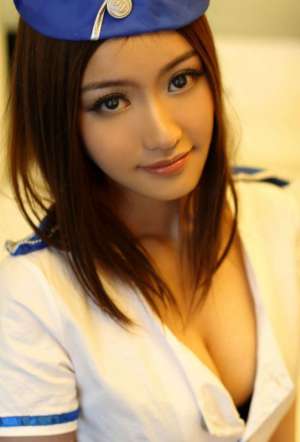 空姐制服美女私房翘臀性感写真