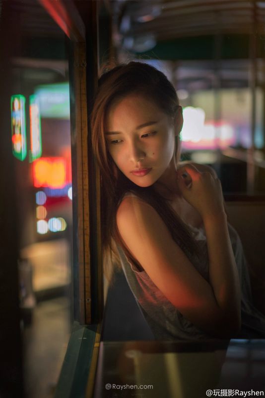 清纯短发女生何欢mandy迷人私房照