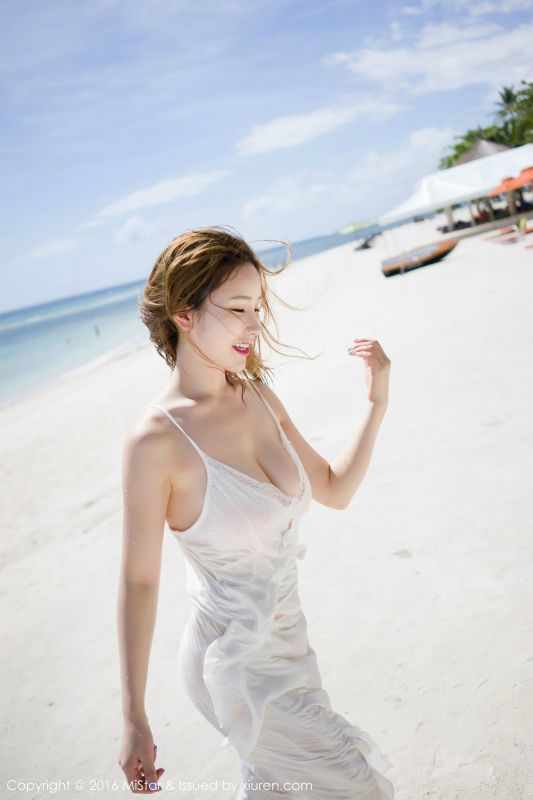 魅妍社性感泳装美女于姬Una泳池写真合集