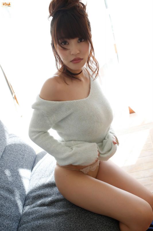 日本av女优岸明日香户外性感比基尼秀