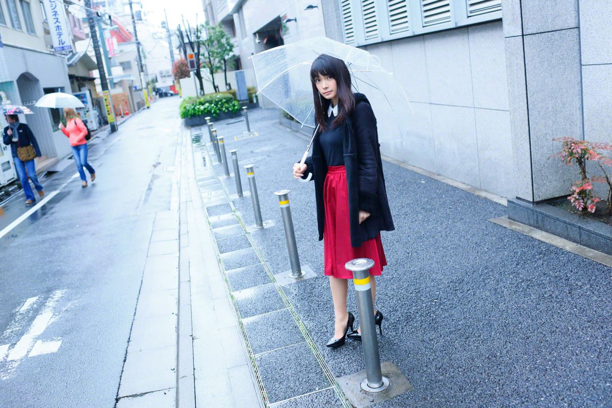 日本av女优外冈好梨花室内白色内衣秀