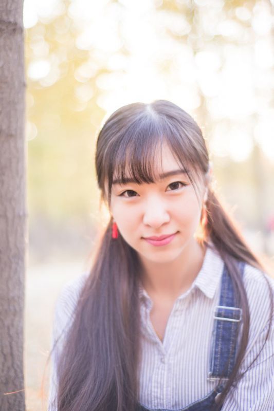 90后清纯少女秋日唯美写真大片