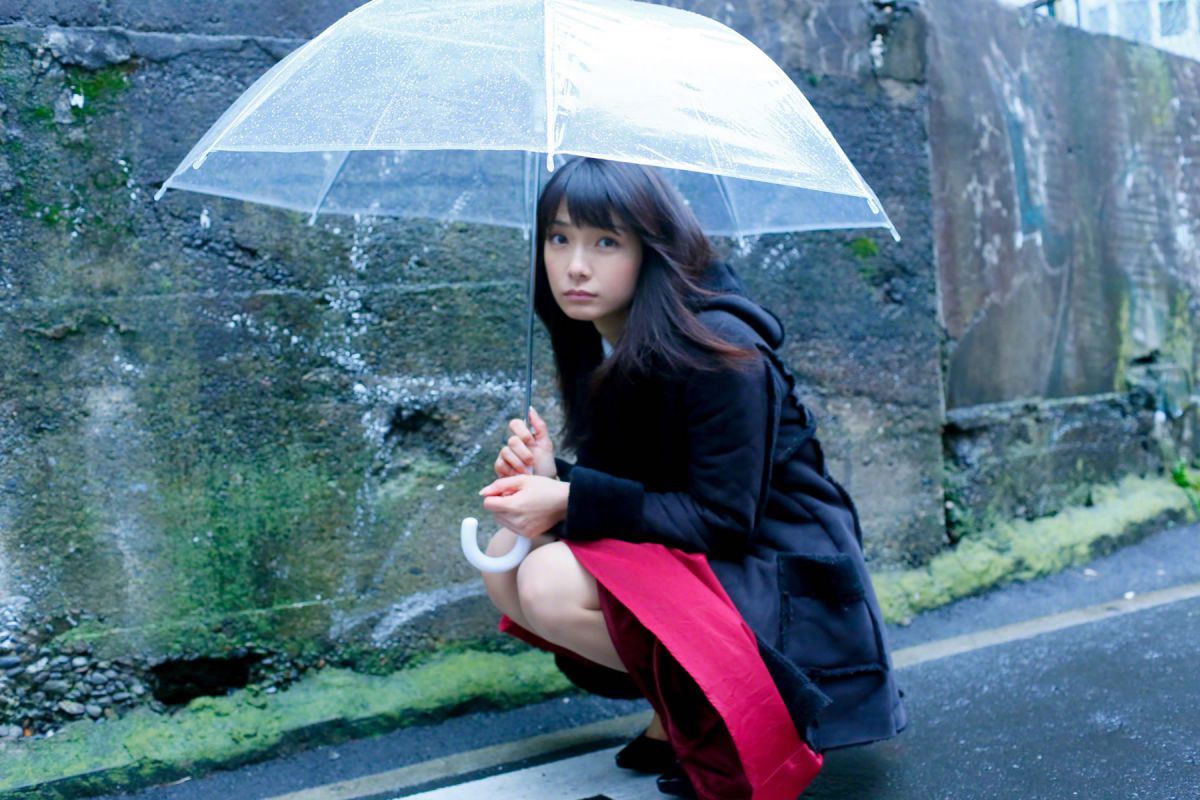 日本av女优外冈好梨花室内白色内衣秀