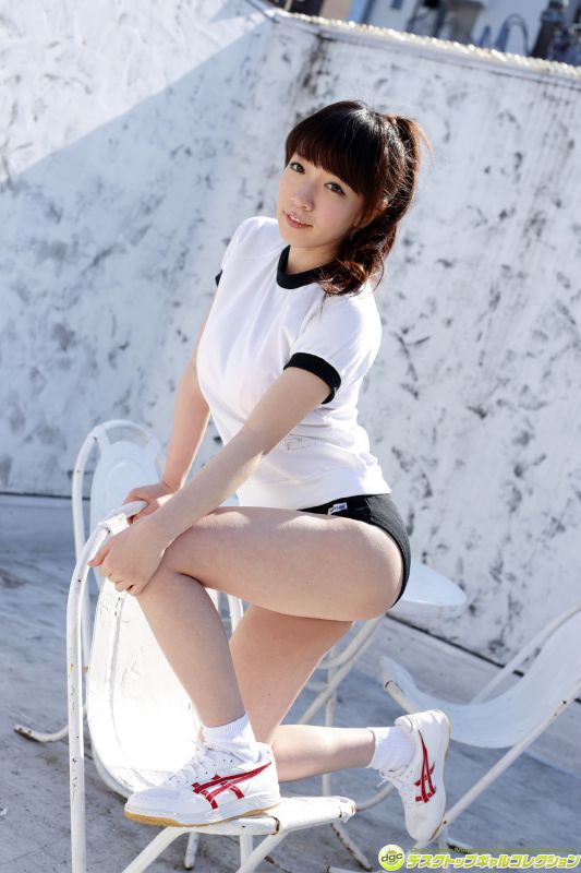 日本女优清水爱比基尼私房照