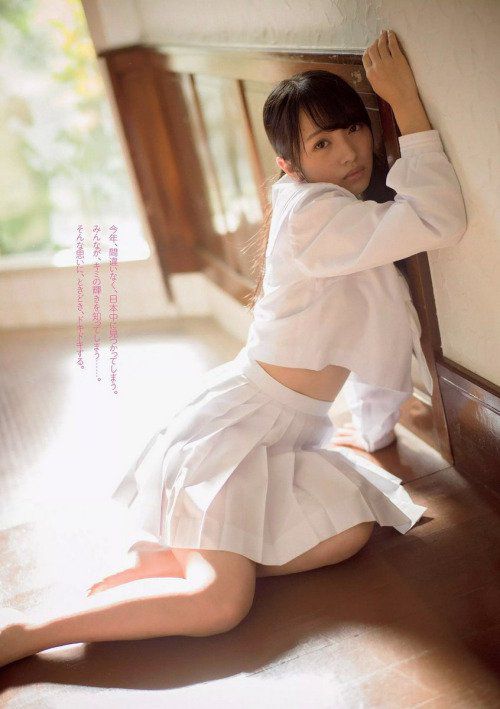 日本偶像团体向井地美音摄影写真合集