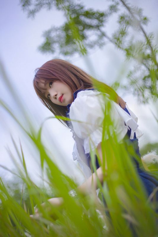 90后清纯小萝莉可爱迷人写照