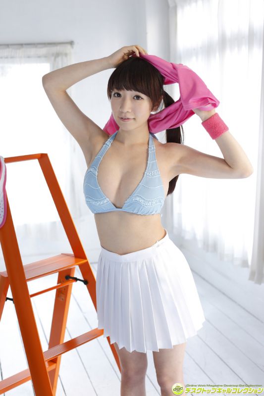 日本女优清水爱比基尼私房照