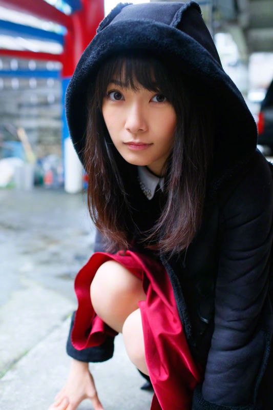 日本av女优外冈好梨花室内白色内衣秀