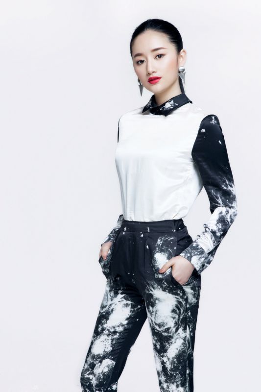 漂亮美女郭晓婷高清写真展时尚女性范