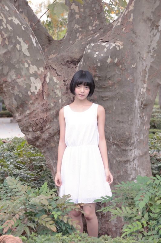 绝对可爱少女平手友梨奈高清私房照