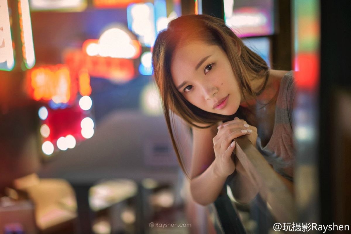 清纯短发女生何欢mandy迷人私房照