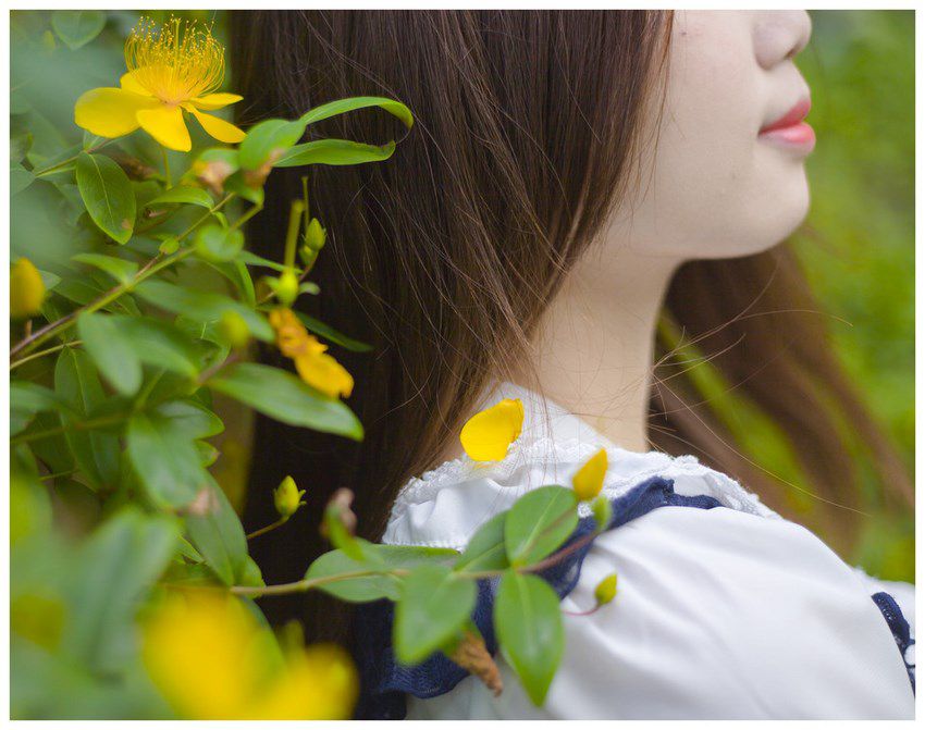90后清纯小萝莉可爱迷人写照