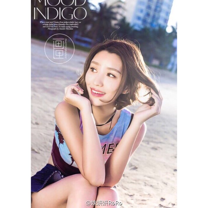 短发网红美女姝妍妍RoRo性感诱惑写真