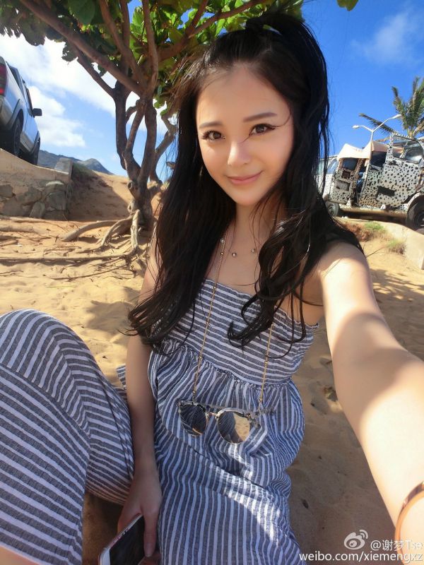 清纯可爱美女谢梦Tse夏日旅拍照