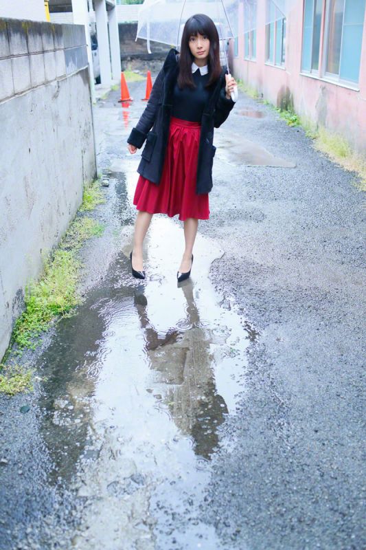 日本av女优外冈好梨花室内白色内衣秀