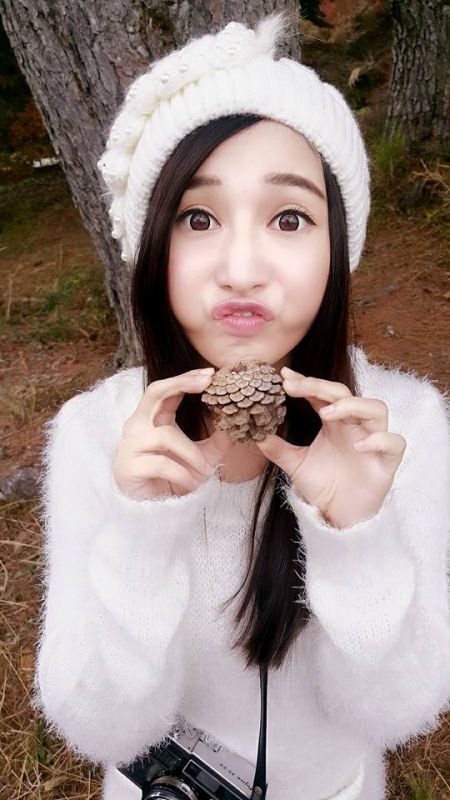靓丽美女江滴滴性感身段百变写真