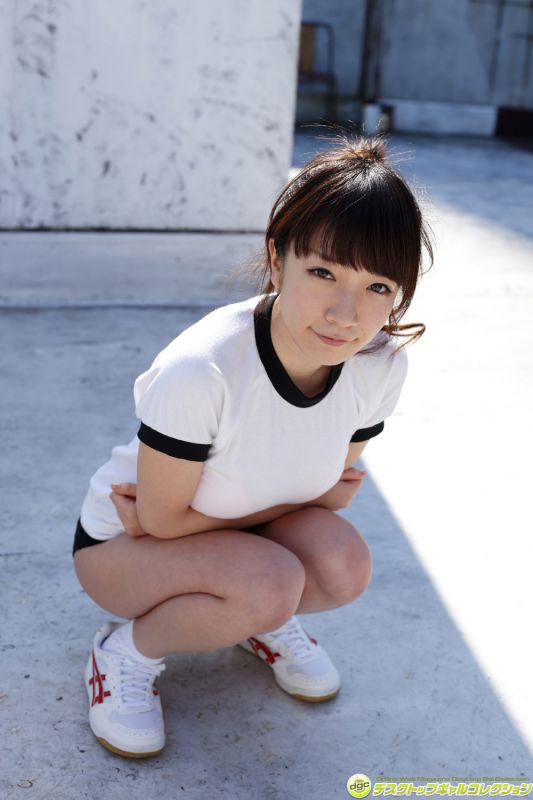 日本女优清水爱比基尼私房照