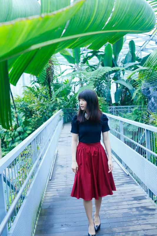 日本av女优外冈好梨花室内白色内衣秀