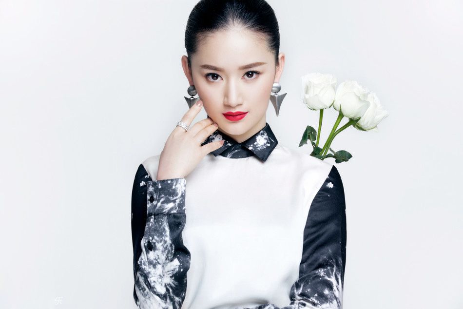 漂亮美女郭晓婷高清写真展时尚女性范