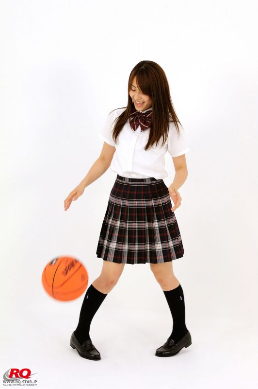 清纯学生妹泽井玲菜私房甜美迷人写照