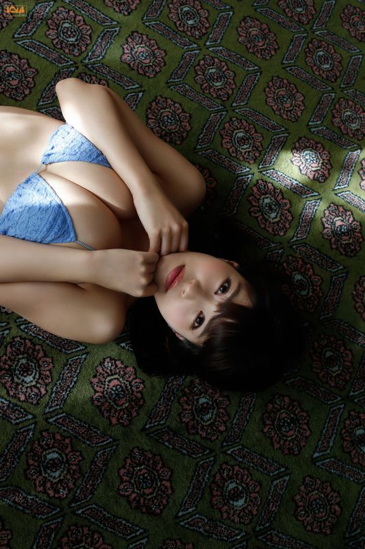 日本av女优岸明日香户外性感比基尼秀