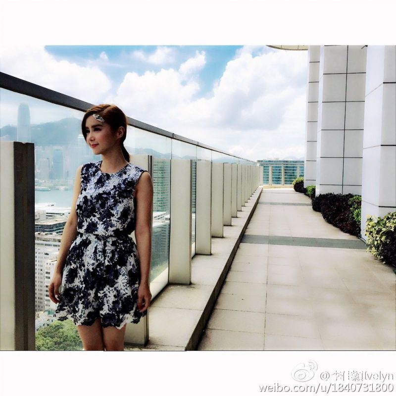 台湾美女李佳颖微博私拍养眼图片