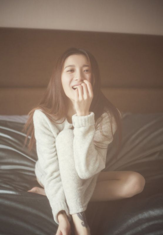 内地女演员蒲萄清秀笑容甜美日系写真
