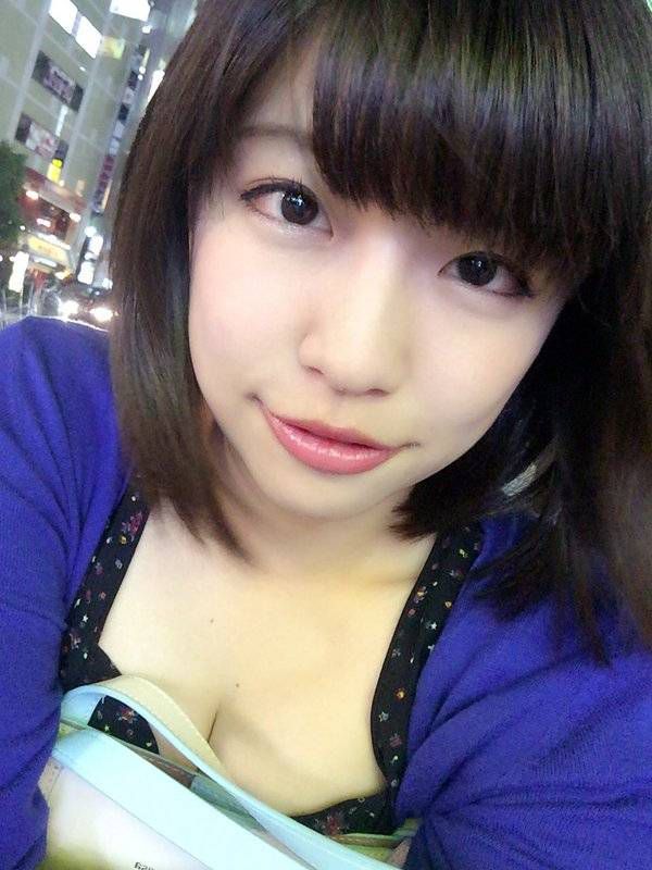 日本模特儿佐野マリア自拍写真图片
