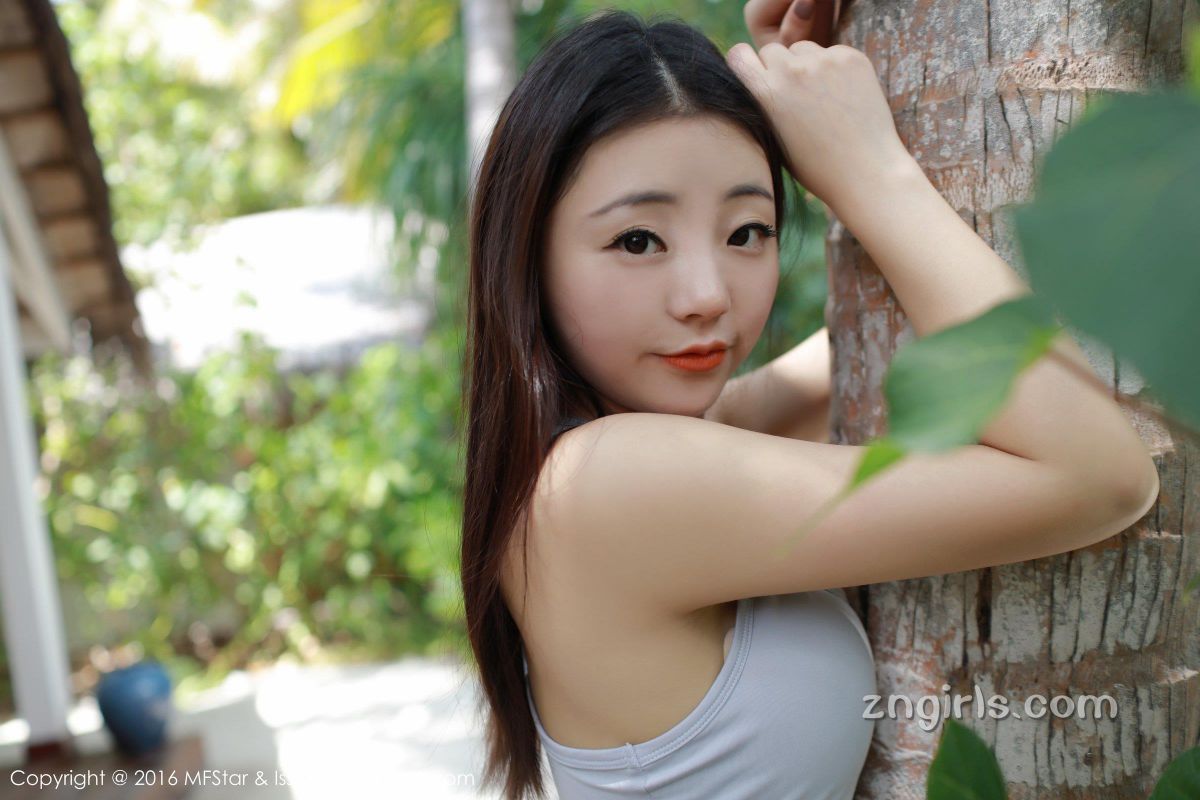 模范学院平面模特儿佘贝拉bella性感写真图片
