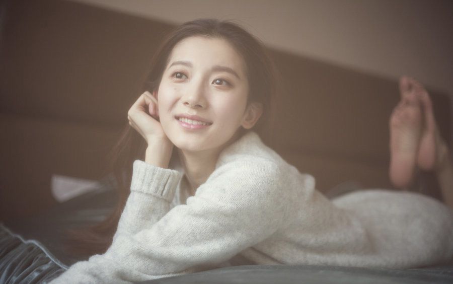 内地女演员蒲萄清秀笑容甜美日系写真