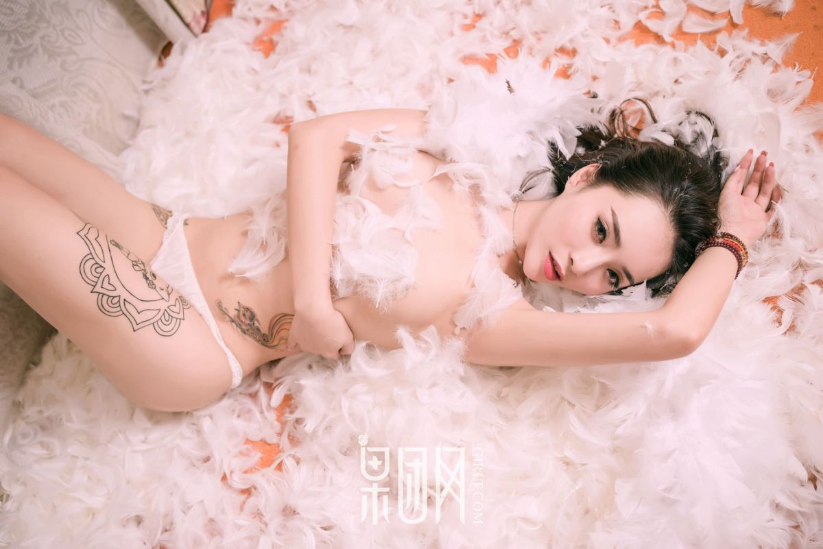 乳神张小喵 不一样的诱惑