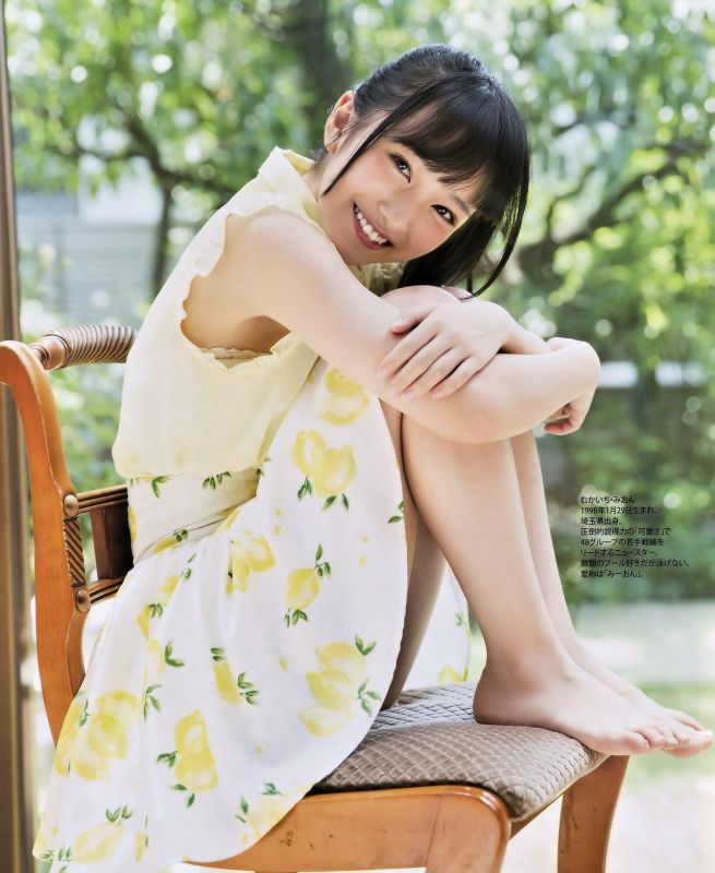 日本AKB48美少女向井地美音私拍图片欣赏