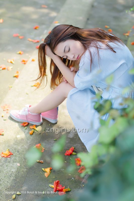 小清新美女Kimoe沈欣雨清纯唯美写真