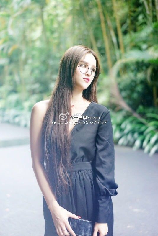 中德混血儿曾嘉琪Seven微博摄影写真图片