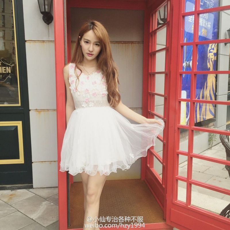 平面模特儿黄政屹微博私拍美图